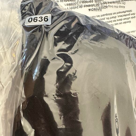 NWT Lovers + Friends Crystal Waist Detail Elegant Black Dress Pants Size Large - Picture 11 of 11